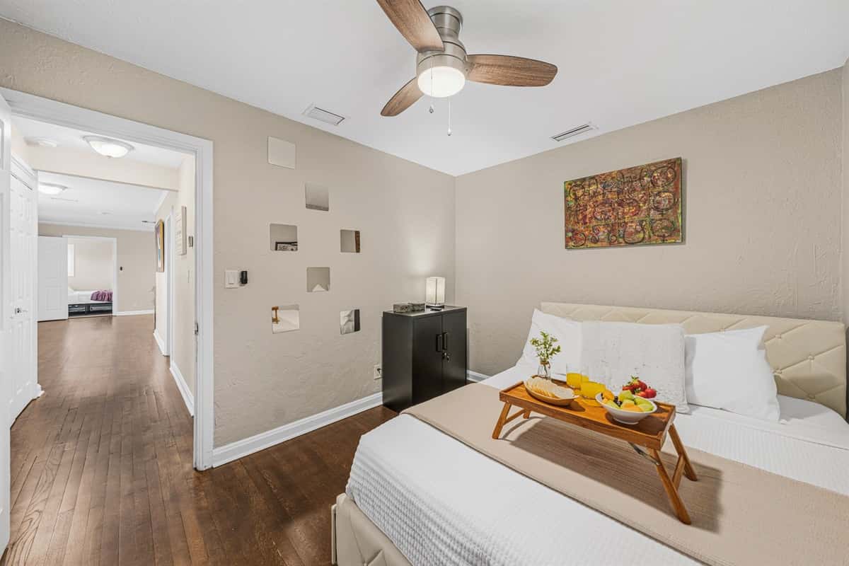 Bedroom with open layout and easy access to living areas—perfect for convenience and comfort.