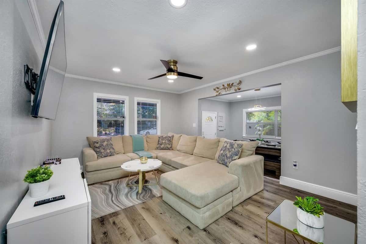 Heated Haven Villa — photo 3