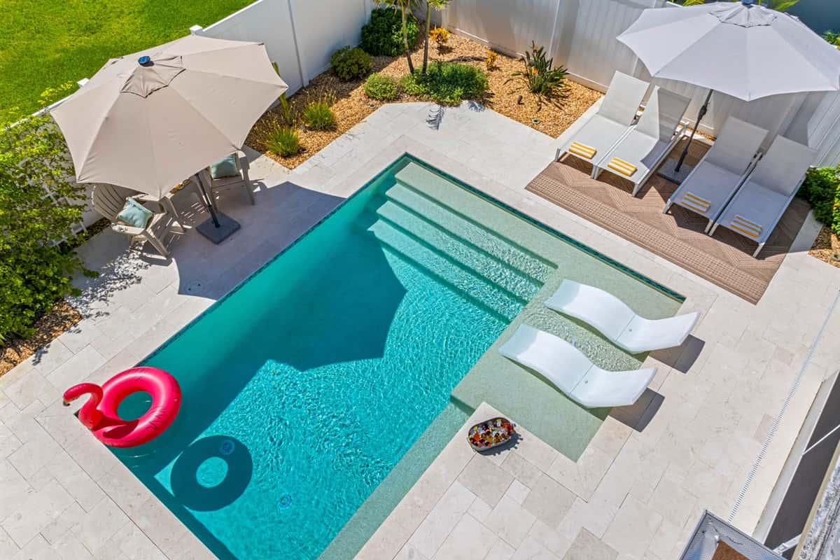 Coastal Luxe Escape — photo 2