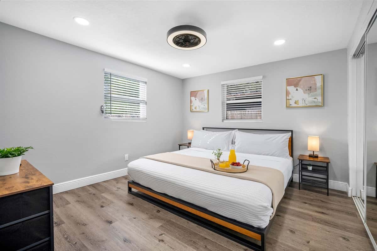 A perfect mix of comfort and sophistication — enjoy the plush bedding, warm lighting, and serene ambiance.