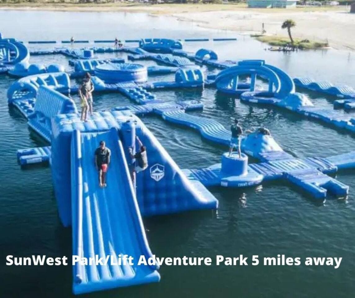 Featuring a Sesitec cable wake park & a Union aqua park, The Lift aspires to provide a unique experience in outdoor recreation. Spend your summer on the water learning how to wakeboard on our System 2.0, dialing in new tricks, kayaks, paddle board.