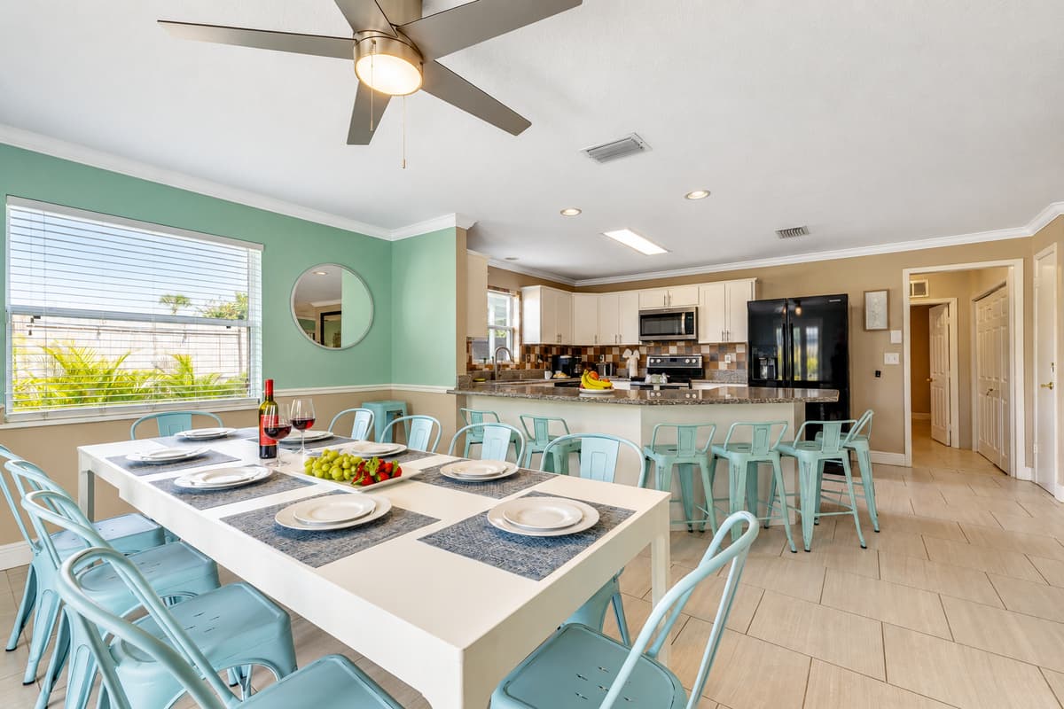 Features a dining ambiance that is both inviting and enchanting.