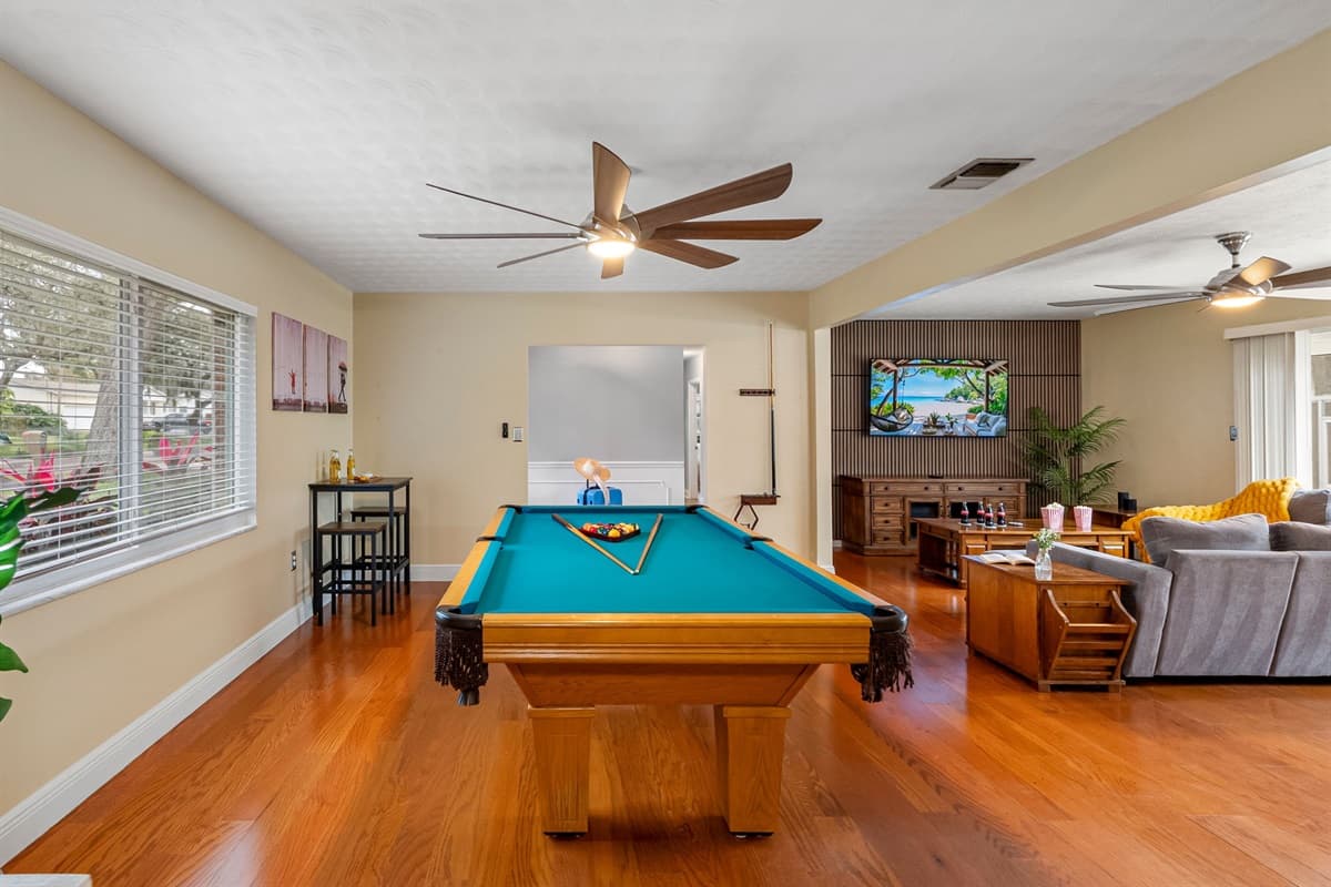 Challenge your group to a game of pool in this open and inviting recreation space.