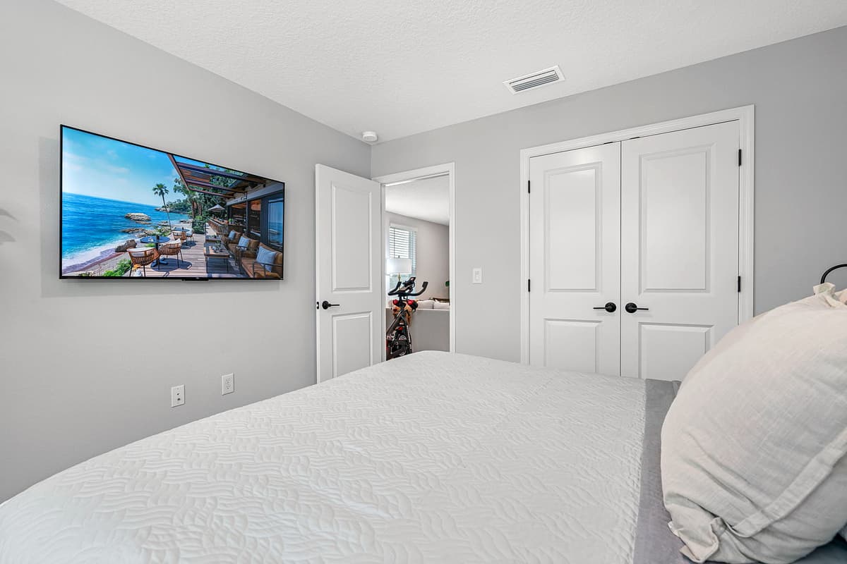 With ample space to stretch out and unwind, this bed offers the perfect sanctuary for a restful night's sleep.