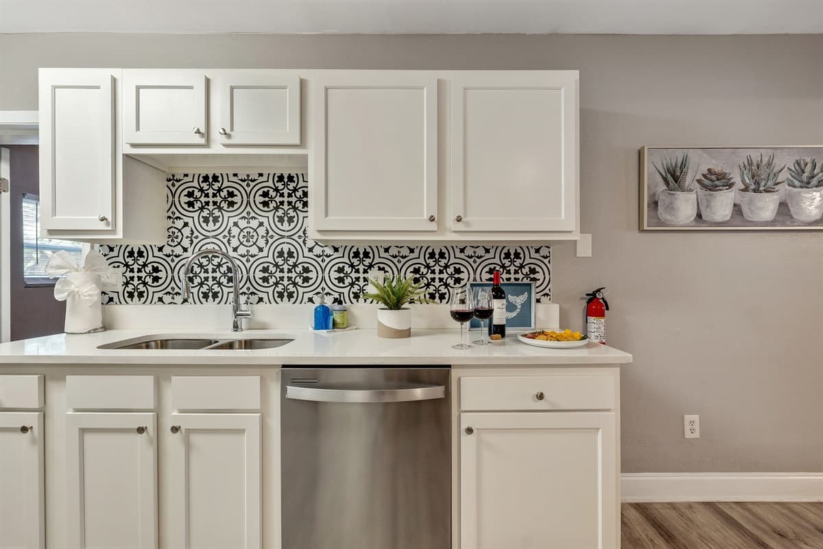 Equipped with state-of-the-art appliances and thoughtful design, this culinary haven invites you to explore your inner chef.