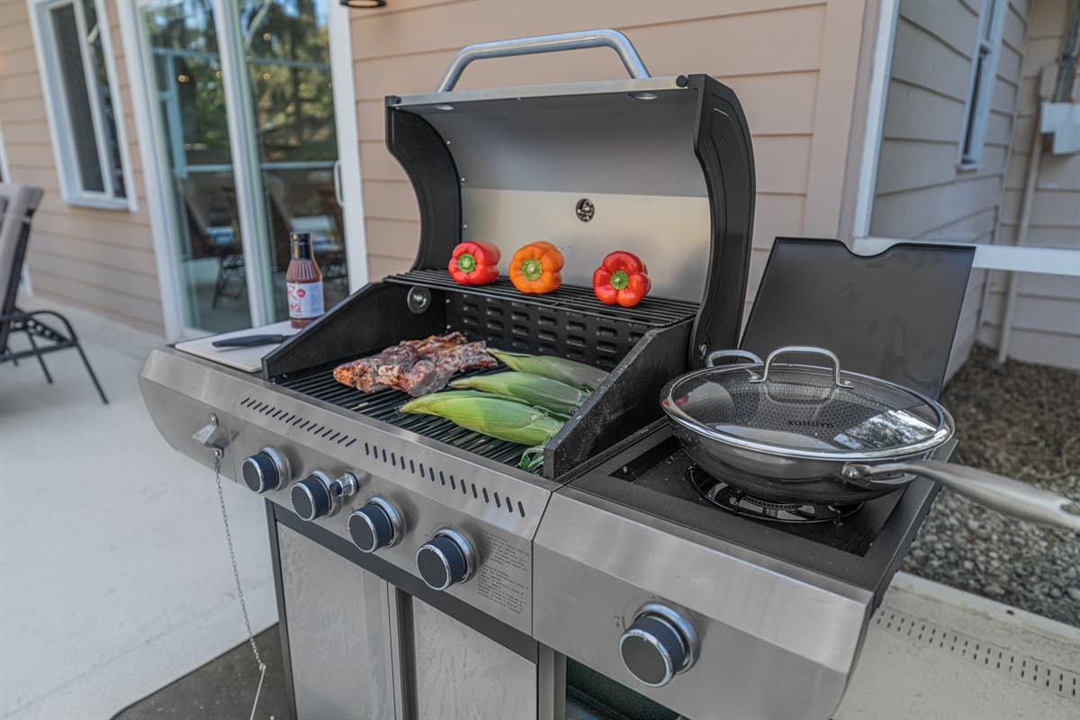 Outdoor Grill