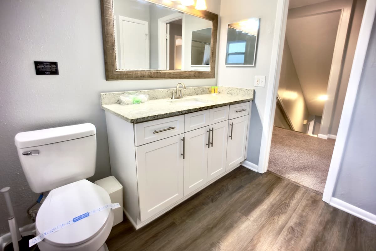 🏡 Welcome to 2216 Sherbrook — your perfect Florida getaway! Enjoy a private pool, spacious living areas, a fully equipped kitchen, and fun for everyone. This stunning home has it all! 🌴☀️ — photo 43