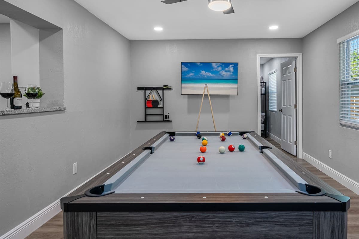 Never miss an opportunity to make memories with your family and friends!Boredom is out of the picture when you choose to stay in this beautiful property! Book now!