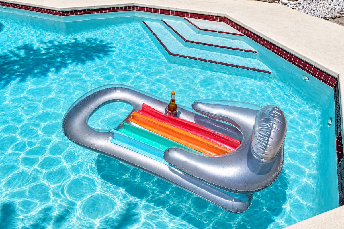 The crystal-clear waters invite you to dive in and refresh yourself, offering an invigorating swim at any time of the day.