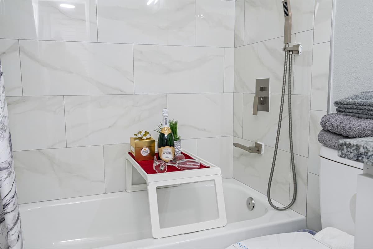 The tub shower combination is the perfect place to soak away your stresses and indulge in a little self-care.