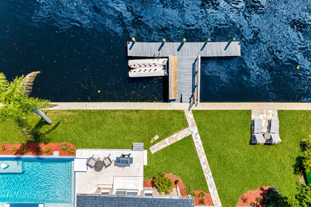 Aerial view of the beautiful dock in the lake. Make the most of your stay in this amazing property. 