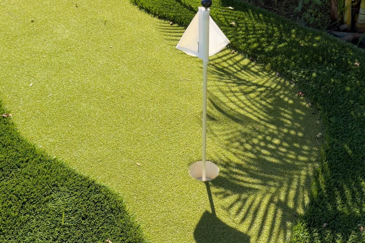 Perfect your short game on your very own private putting green! A fun way to unwind between beach trips or friendly games with family and friends.