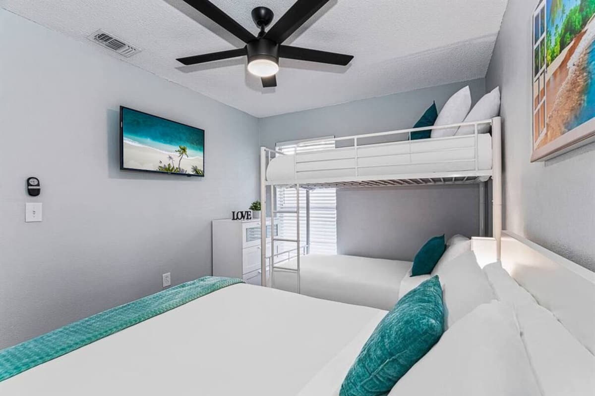 Bunkbed and a queen size bed for a small family or a group of friends who wants to hang out and sleep in one room. It is very spacious and has a very nice view. If you are interested to book t