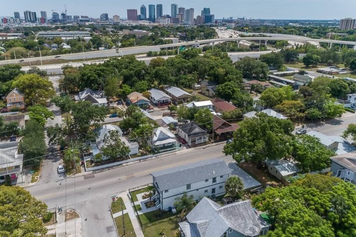 Aerial view if our safe and wonderful neighborhood. Enjoy the view outside showcasing beautiful properties in the area. Do you like this property? Don't hesitate and send us an inquiry as soon as possible!