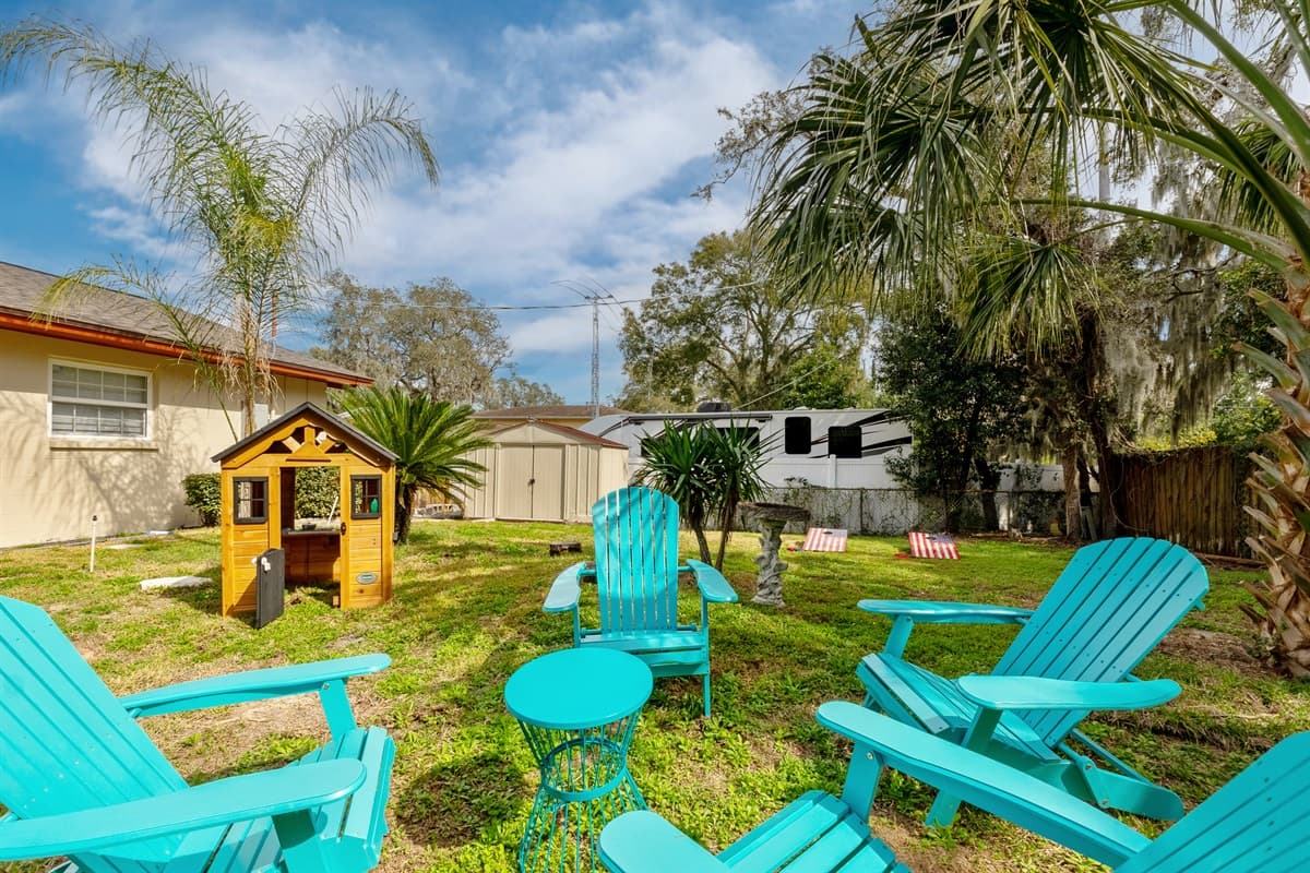 Surrounded by the beauty of nature, you're transported to a world of tranquility where time seems to stand still.