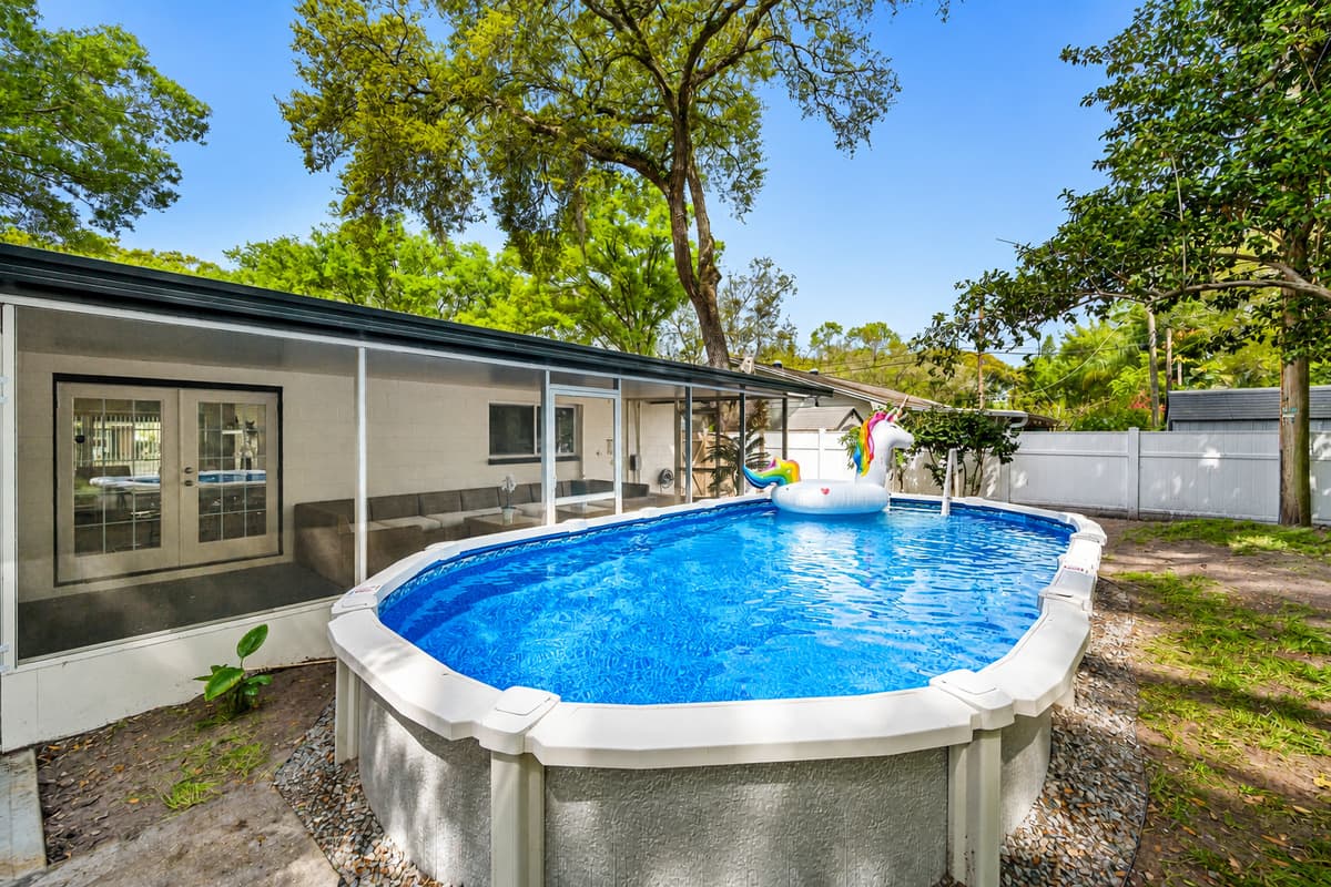 Kids have a great space to play and run around in our beautiful fully fenced backyard! If you love what you see, send us an inquiry now!