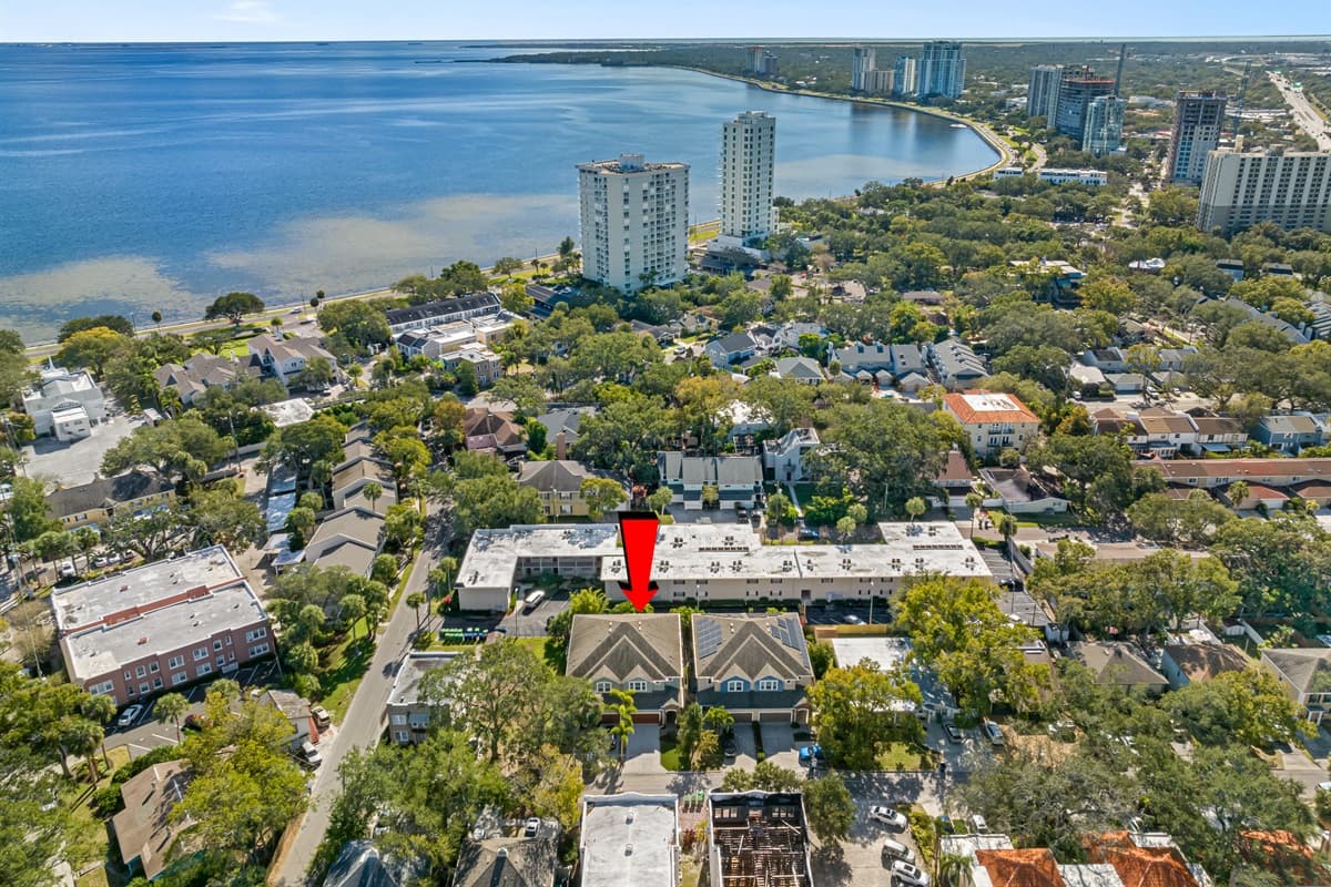 Aerial view showing our beautiful and safe neighborhood and the exact location of our beautiful property. Do you like what you see? Send us an inquiry as soon as possible!