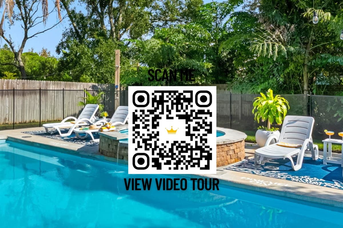 Scan this QR code to take a Video Tour!