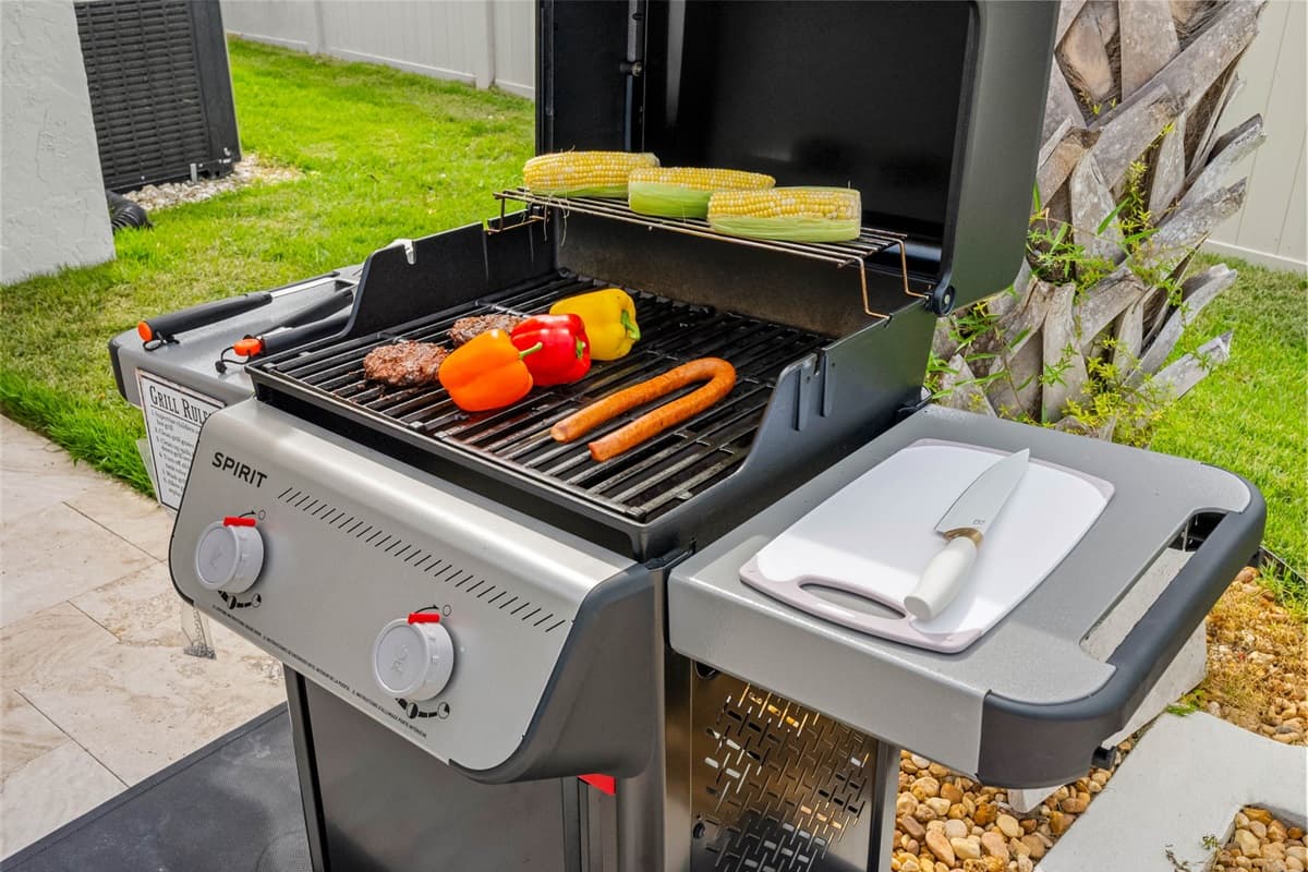 Outdoor Grill