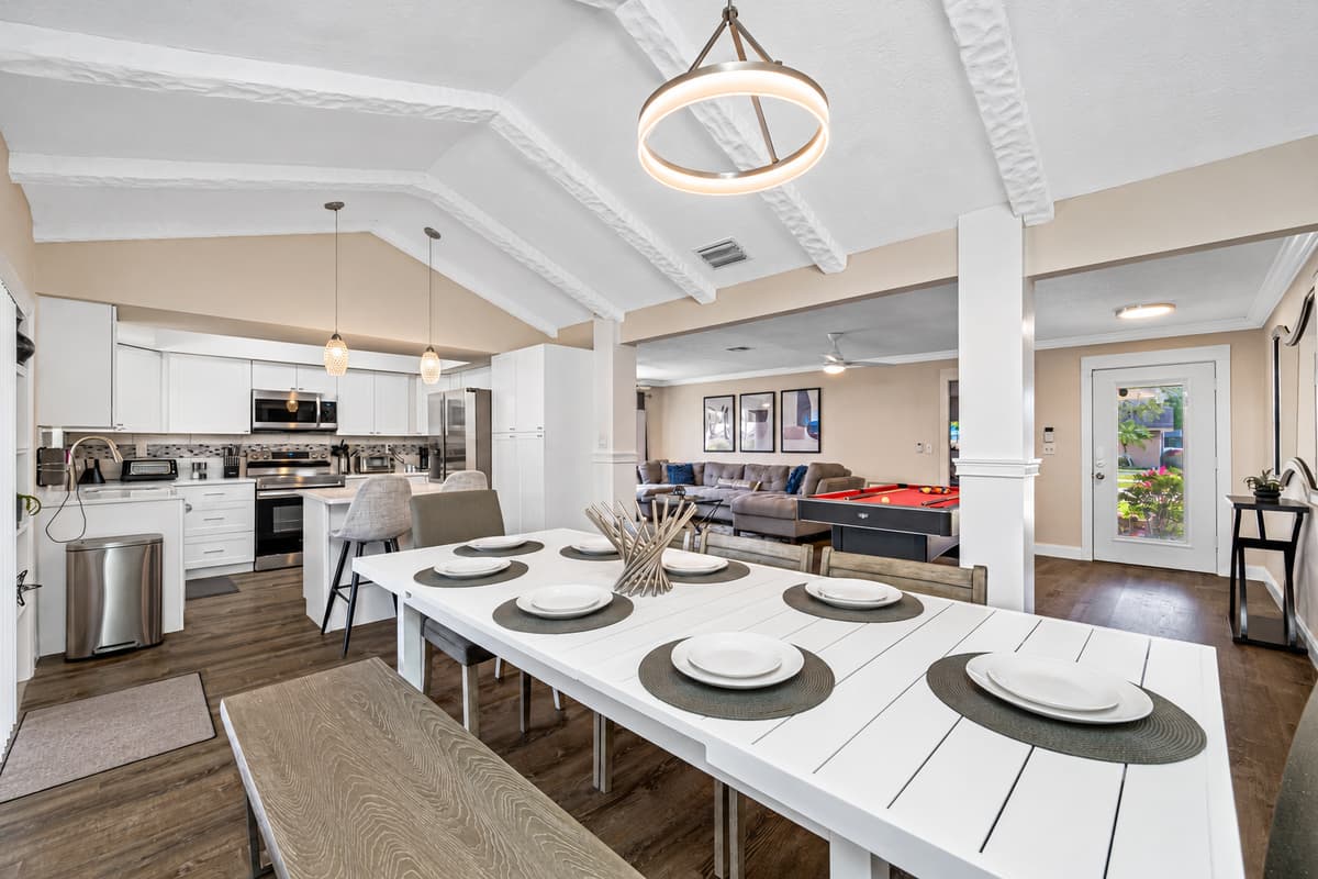 Nothing beats homecooked meals shared together! Enjoy meals with family in this elegant dining table that seats 8 people. Book your stay now!