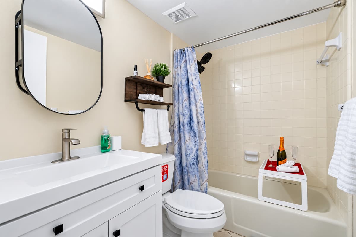 The serene and peaceful atmosphere will give you the relaxation you deserve after a long day.