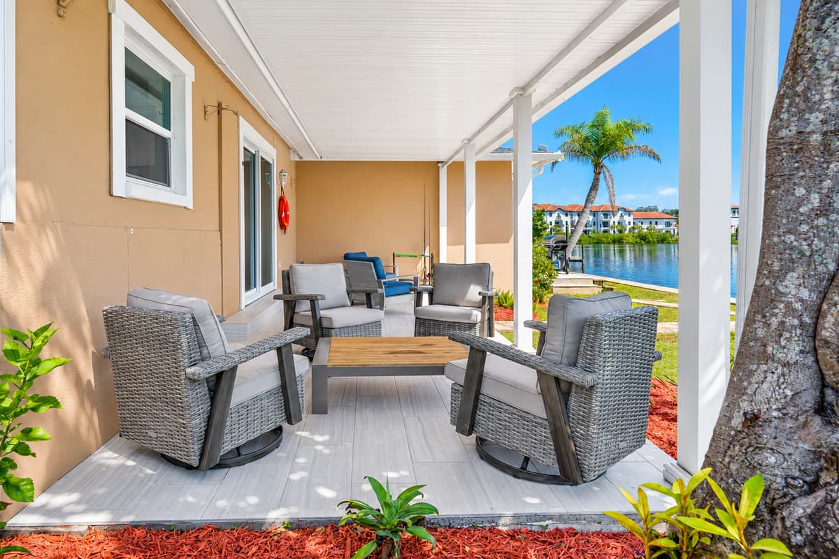 Lovely patio with a seating area that you would love our beautiful seating area. Relax and share stories with family and friends. If you are interested in this property, send us an inquiry now!