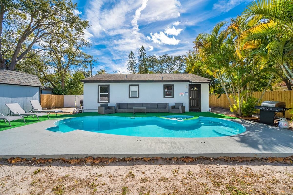 Have the best time with family and friends in this immaculate property that has a great seating area by the incredible heated pool! Send us an inquiry!