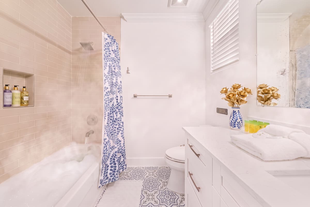 Because vacation is also about slowing down, taking a long bath, and enjoying the little moments.