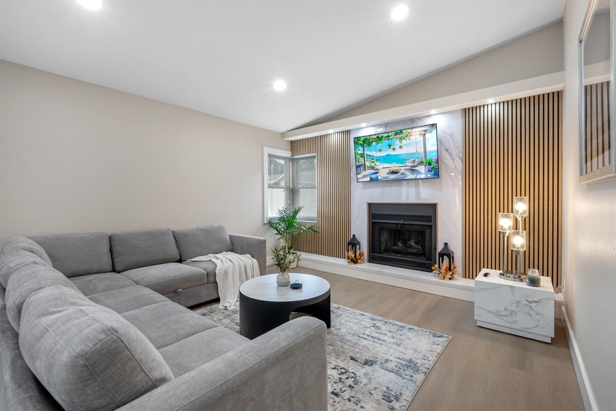 With soft lighting and neutral tones, this room radiates warmth and tranquility.