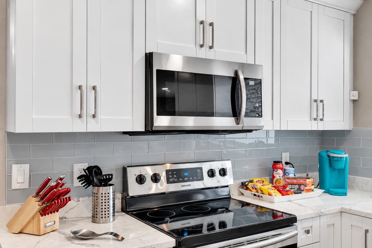 Coffee lover? Do you love to bake? Or just a foodie in general? You would love this kitchen because it has everything you would need to make good food and of course, coffee! To all the coffee lovers out there, send us a message!