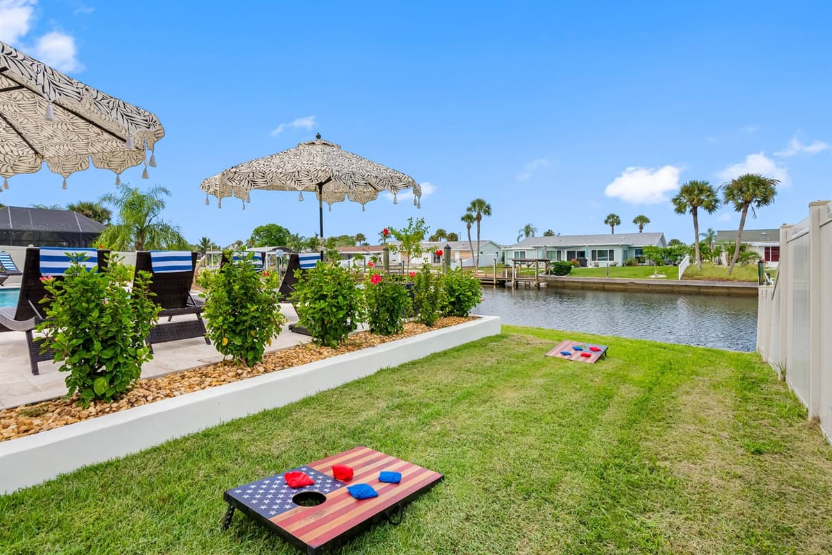 Everything you need for a perfect day outdoors is right here.