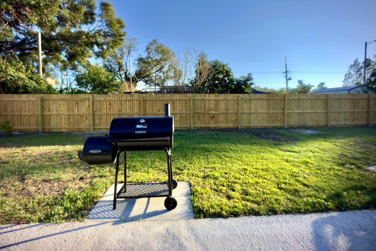 Outdoor BBQ Grill