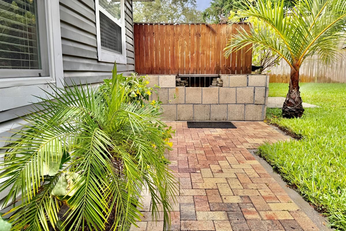This raised block grill base is ready to host your backyard cookout—just bring your favorite flavors and fire up the good times.