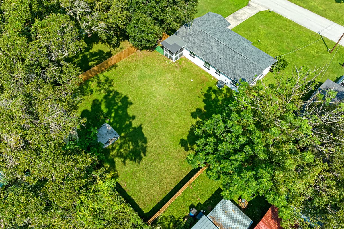 Aerial view of our secured and peaceful neighborhood! Have an amazing time during your stay in this wonderful area! Send us a message if you have any questions!