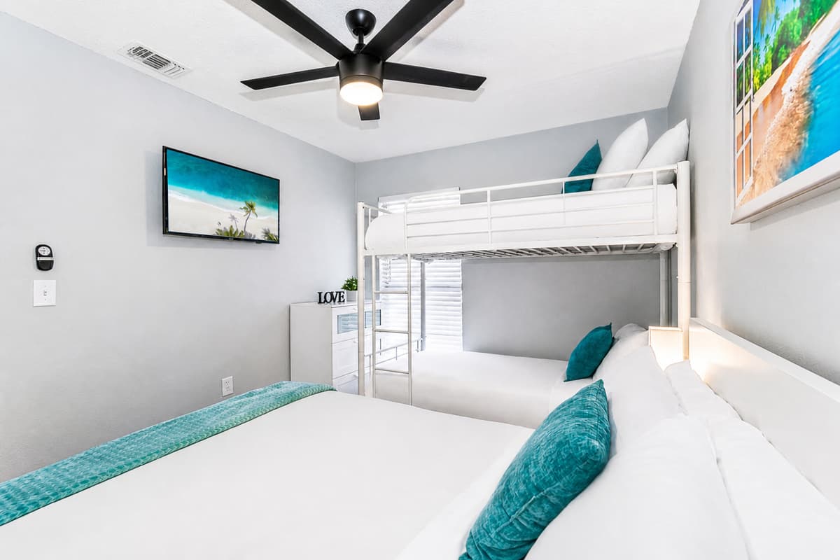 Bunkbed and a queen size bed for a small family or a group of friends who wants to hang out and sleep in one room. It is very spacious and has a very nice view. If you are interested to book t