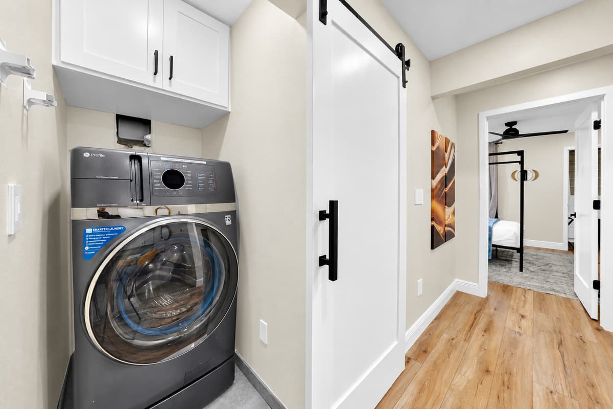 Pack for four days. Stay for two weeks. Full-size washer and dryer inside the house, so pool towels, sandy clothes and kids' spills get handled the same day, without leaving the property.