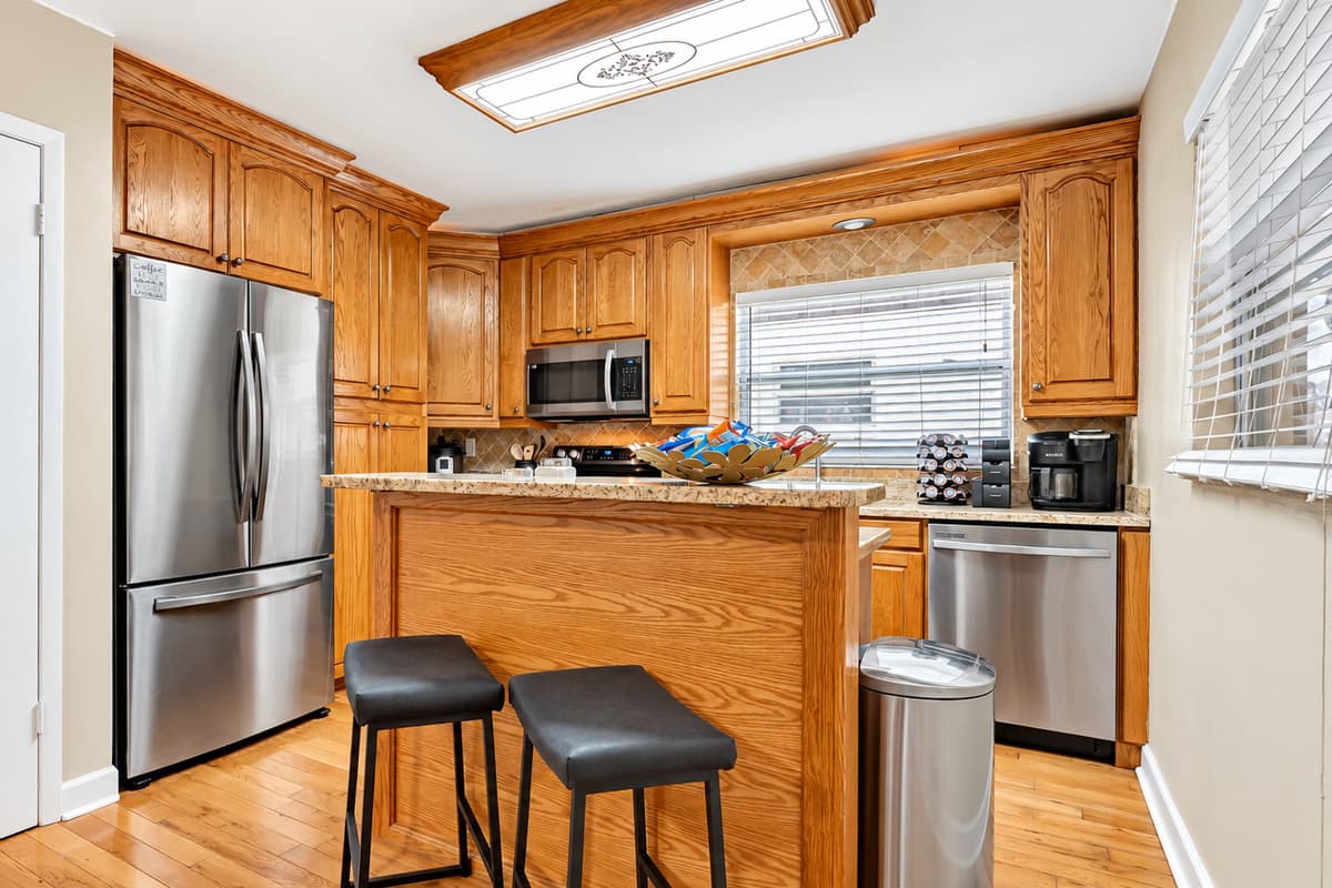 Prepare gourmet meals with ease, and let your culinary creativity flourish amidst the sleek, cutting-edge technology.
