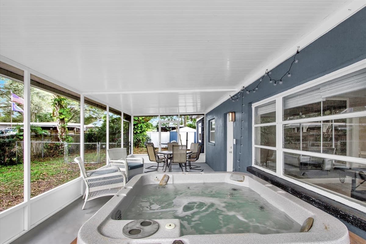 This isn't just a common space; it's an invitation to unwind, a symphony of style and comfort harmonizing in the great outdoors.