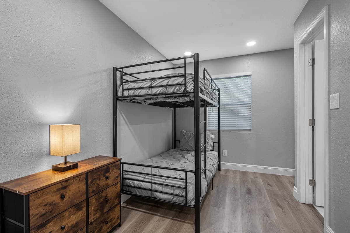 New bedroom setup: 1 bunk bed (full over twin). New Photos Coming Soon!