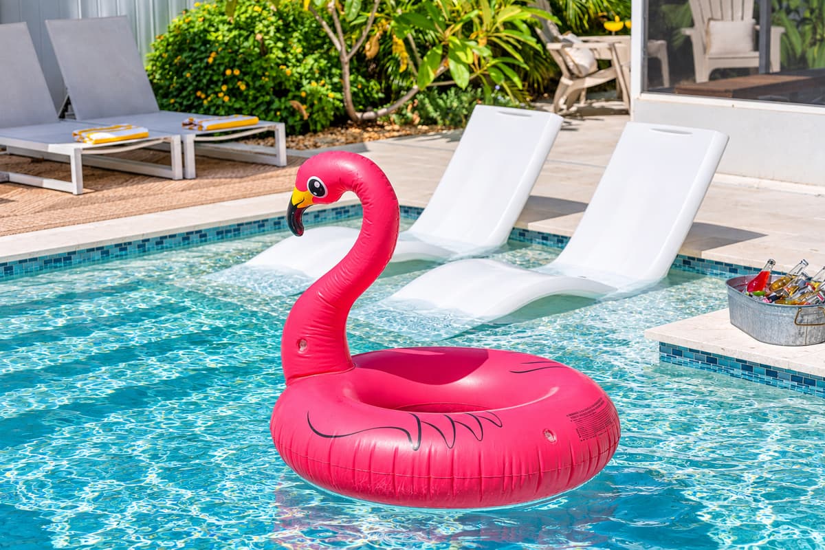 No crowds, no stress—just you, the water, and a perfectly placed drink on the ledge.
