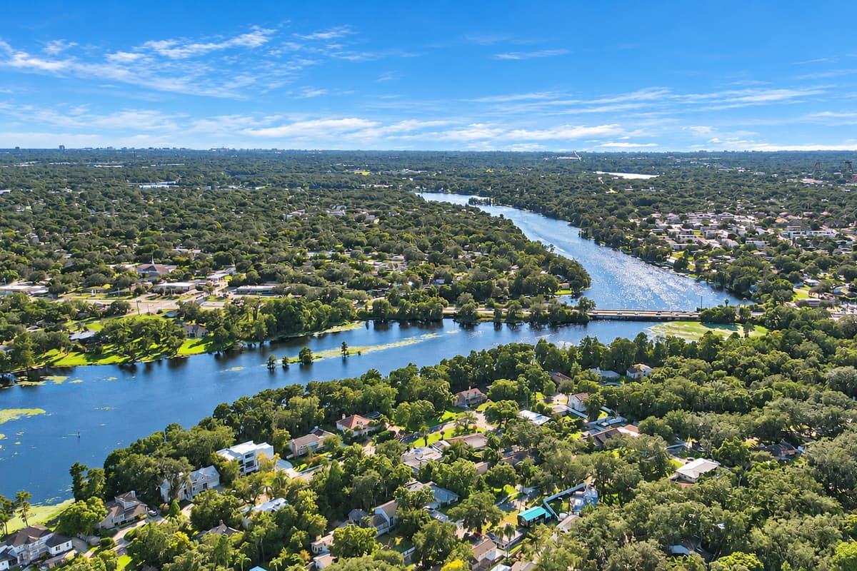 Old Florida, ten minutes from the theme parks. River, oaks and open water close to the house, for the mornings you want something other than the pool.