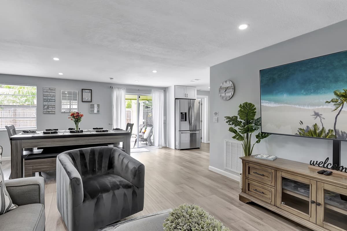 Relaxation seamlessly intertwines with refinement, offering the ultimate in comfort and leisure.