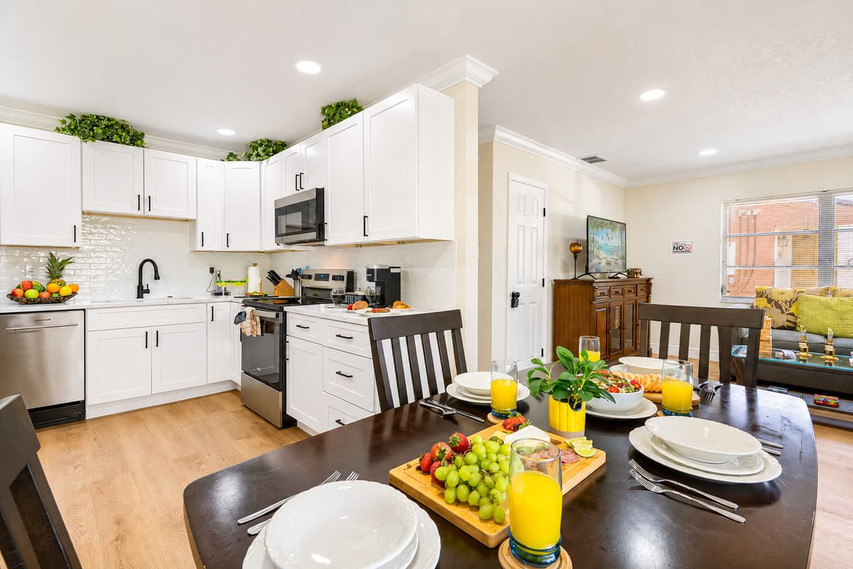 Ideal for everything from family breakfasts and takeout nights to board games and remote work