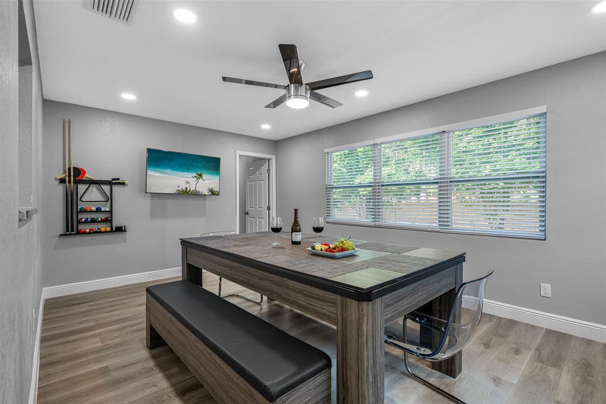 Appreciate great meals wondefully prepared by loved ones in this beautiful dining area while making and sharing memories. Send us an inquiry now!