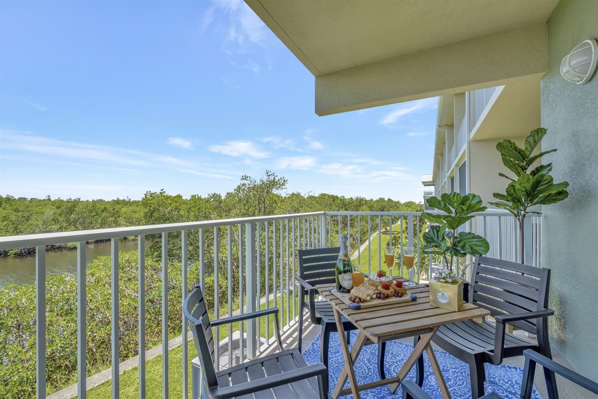 This space has been thoughtfully crafted to be a haven of relaxation and connection, where moments unfold in the embrace of serene surroundings.