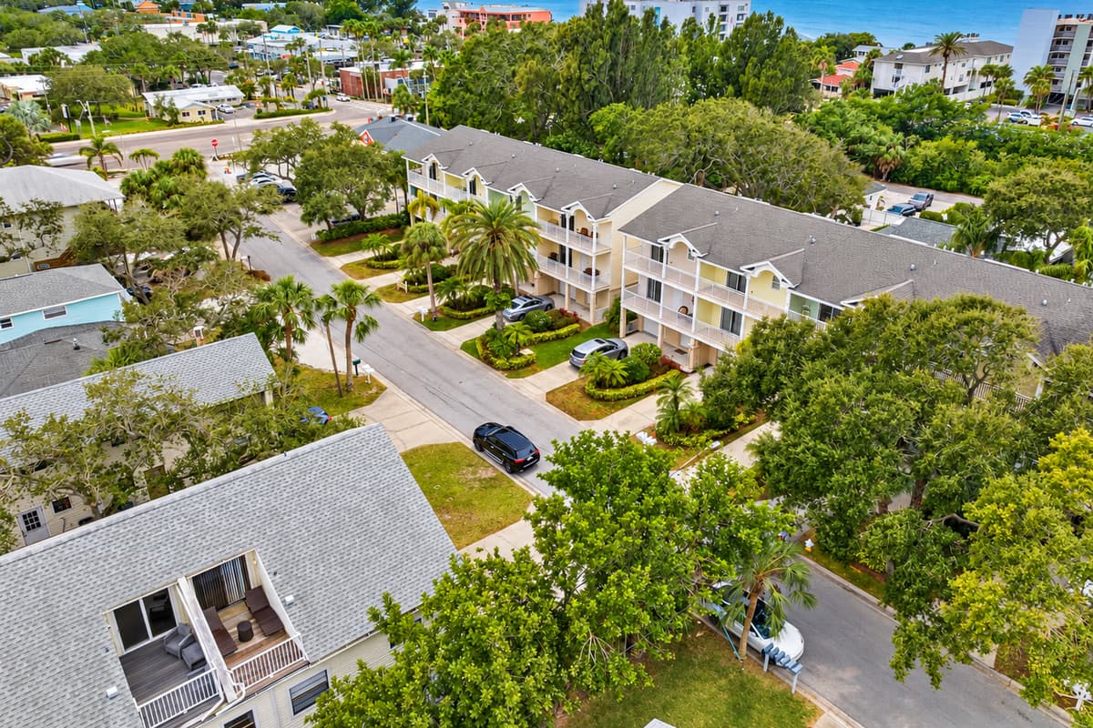 Step outside and immerse yourself in a captivating environment that will leave you spellbound.
