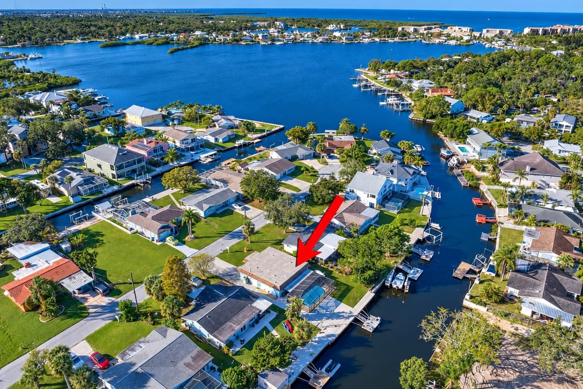 Aerial view of the beautiful neighborhood!