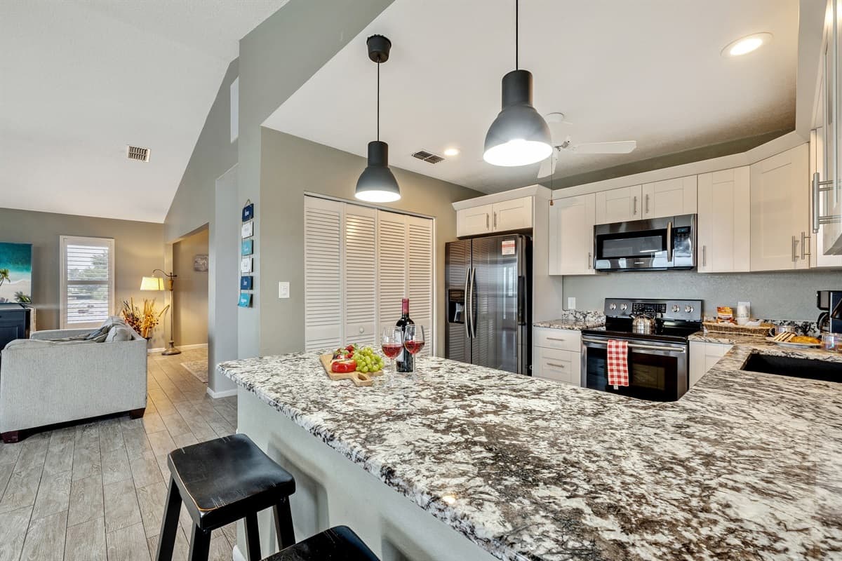 To enhance your dining experience, we have equipped the kitchen with a complete set of utensils and appliances