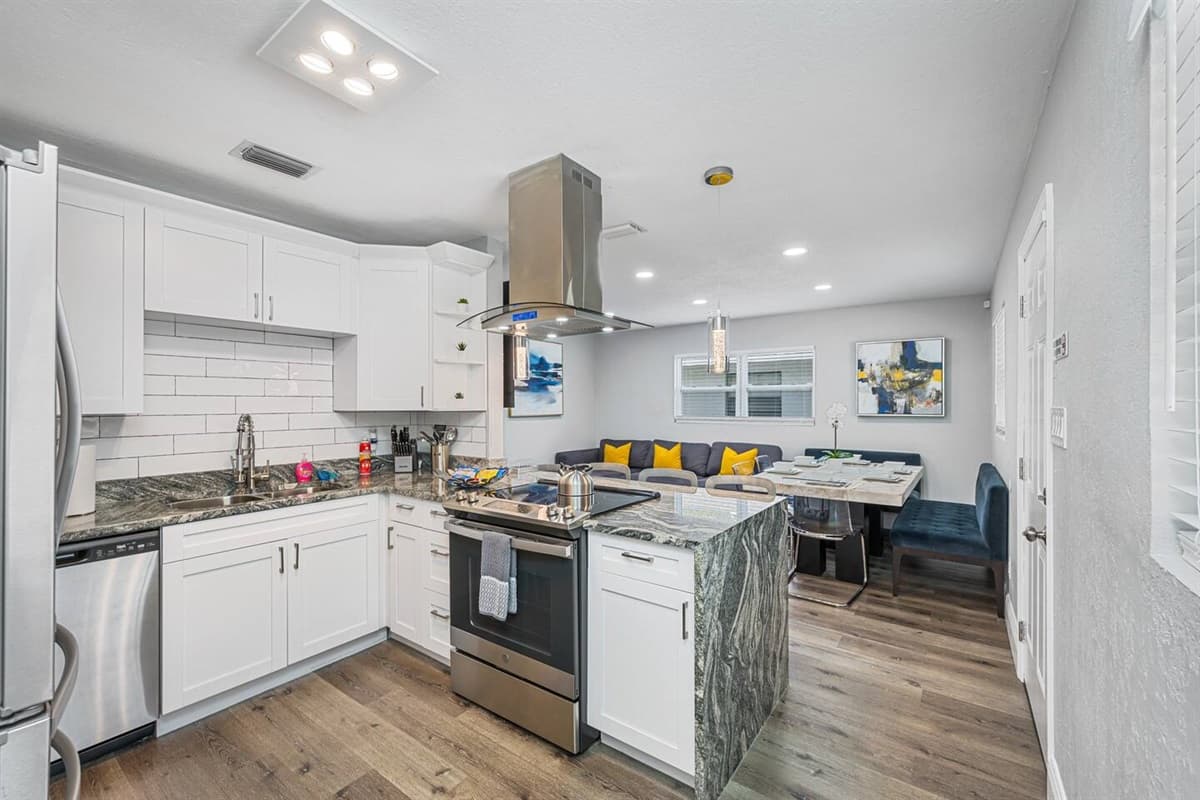 Our modern and fully equipped kitchen has a more than enough storage. You can prepare and cook your family's favorite meals while you are on a getaway. Feel at home while making great memories. Send us an inquiry now!