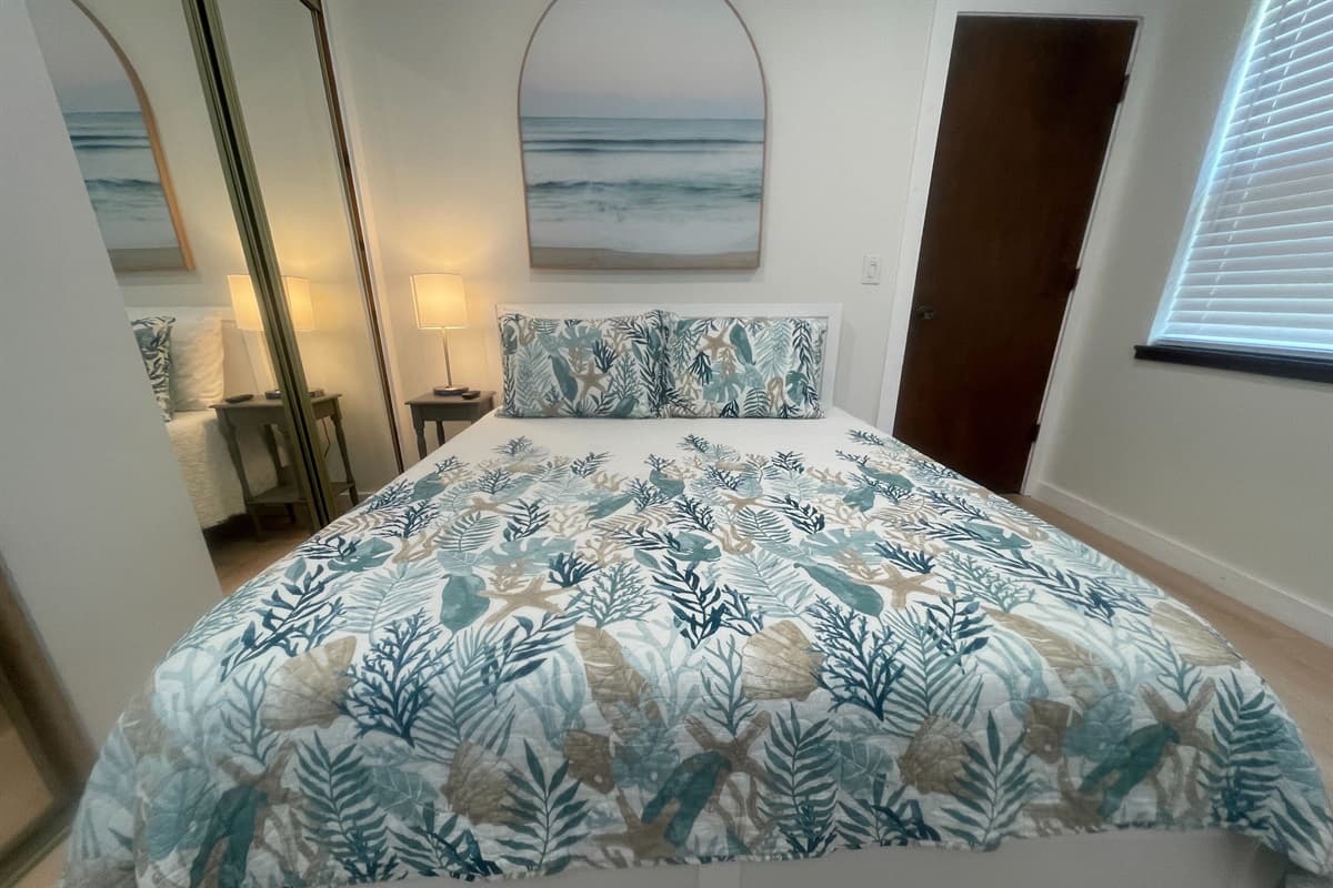 This bedroom ensures comfort for everyone.